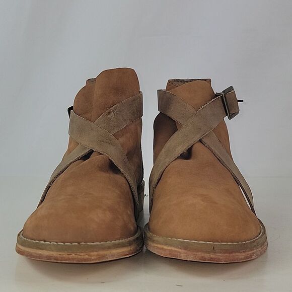 Free People Las Palmas Distressed Leather Women's Ankle Boots - Picture 8 of 15